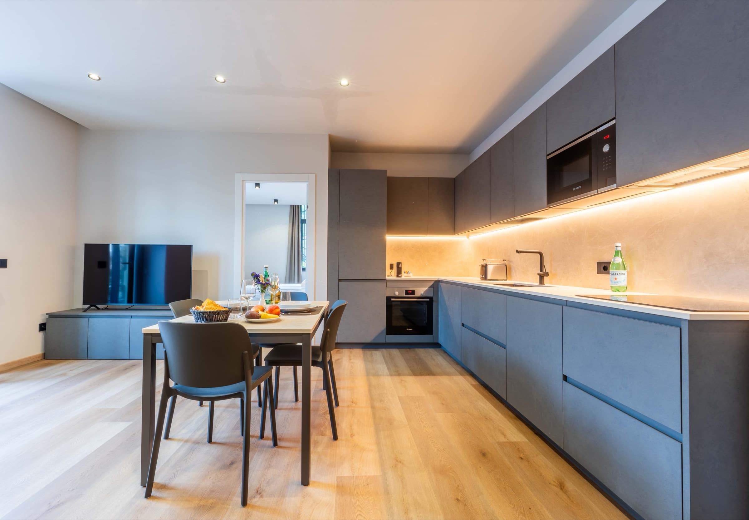 Magnolia — Riva Centre Suites